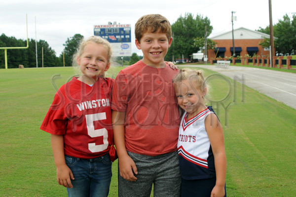 2017 WA Football Program 122.JPG - SCRIVENER D300